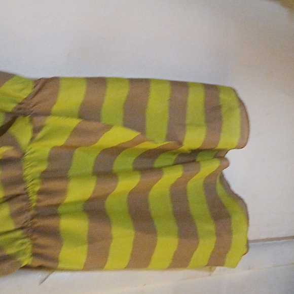 BCBGENERATION DRESS 👗 SIZE SMALL COLOR GREY GREENISH YELLOW VERY CUTE - Picture 3 of 8